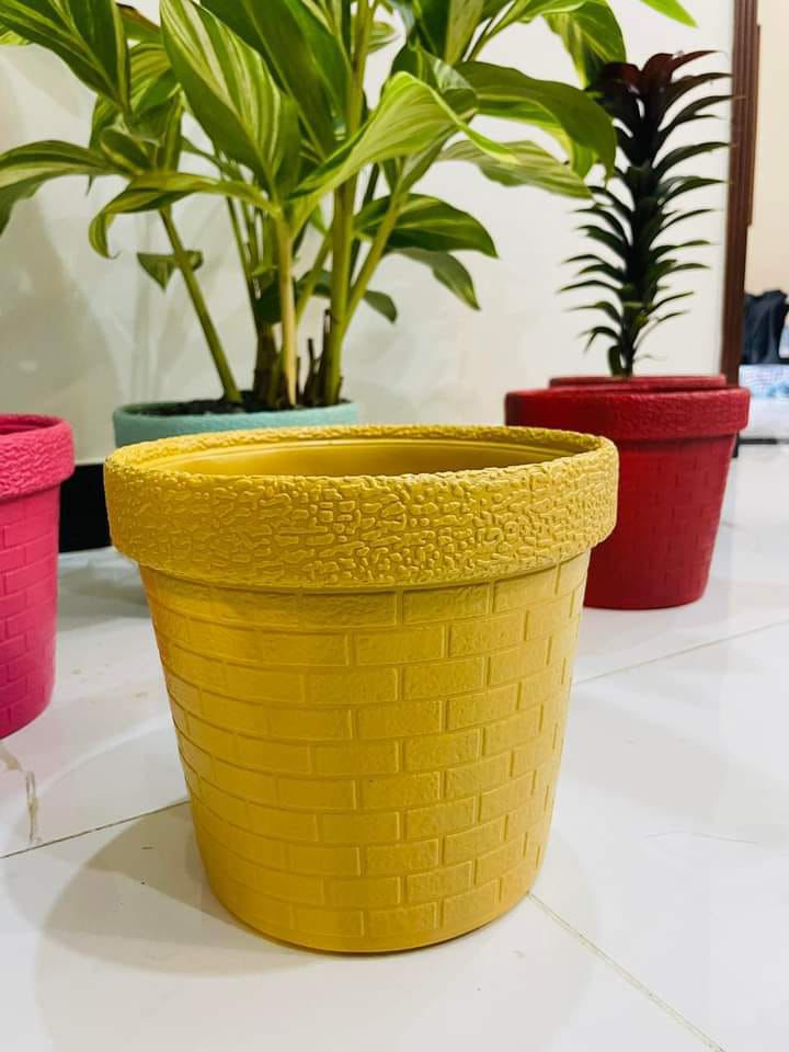 Colorful 8-Inch Unbreakable Plastic Fiber Garden Pots for indoor/outdoor