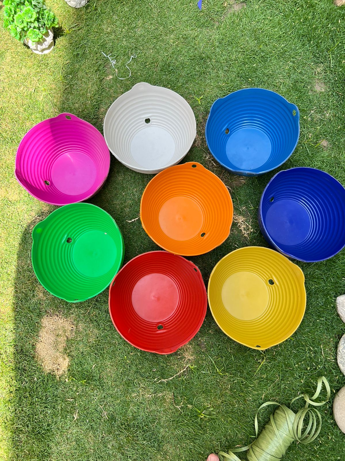 Hanging Basket with Chain – Multicolor, Unbreakable Plastic Planter for Indoor & Outdoor